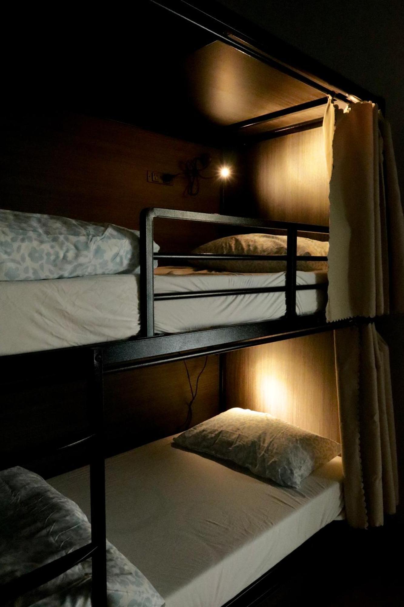 Auberge de jeunesse Ritz For Backpackers à Ville de Ville de Melbourne Extérieur photo